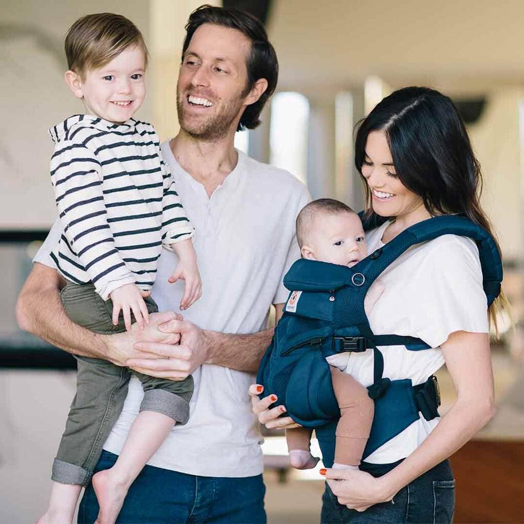 Porte Bébé - BreathBabyBag™ - Bleu Marine - BEBE PREFERE